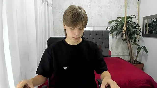 Snapshot of blondie_lover69 chatting on September 20, 7:59 pm blondie lover69 online show from September 20, 7:59 pm