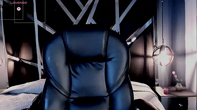 vaiolethsan   online show from January 16, 8:13 pm