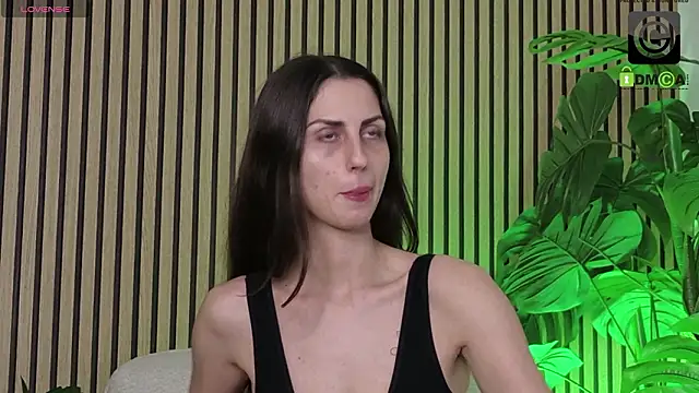 BelovedKhloee online show from March 28, 5:23 pm