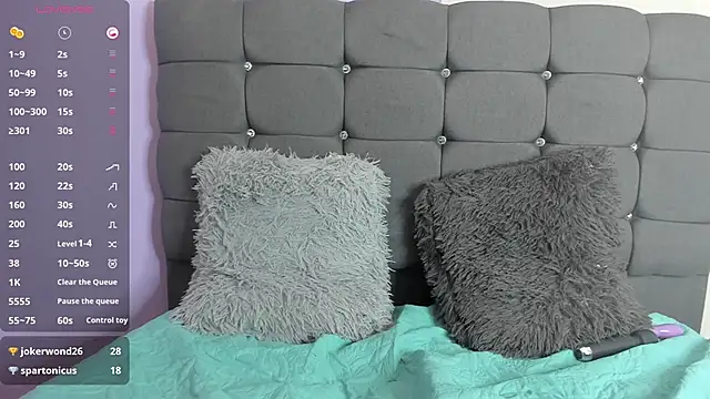 Snapshot of naomii_0 chatting on January 27, 6:20 pm naomii 0 online show from January 27, 6:20 pm