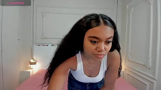 Snapshot of JasmineRose7 chatting on October 20, 12:27 pm JasmineRose7 online show from October 20, 12:27 pm