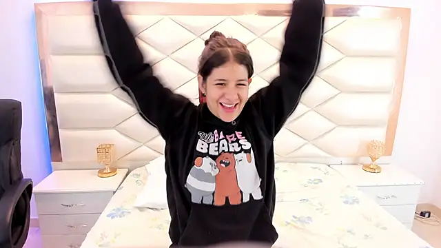 MiaQueen021 online show from January 30, 12:27 pm