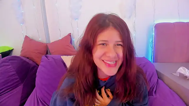 MiaQueen021 online show from October 1, 2:34 pm