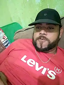 Snapshot of safado0027 chatting on October 4, 9:57 pm safado0027 online show from October 4, 9:57 pm