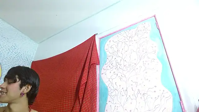 boysLittle online show from March 6, 12:19 pm