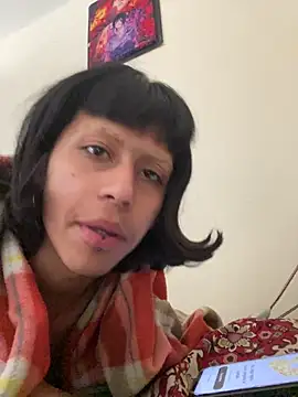 boysLittle online show from November 14, 6:50 pm