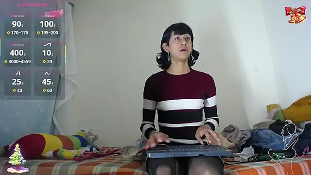 boysLittle online show from December 20, 9:16 am