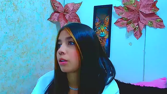 Rousse violett online show from January 28, 8:04 pm