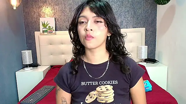 gabriela cortez online show from February 22, 7:47 pm