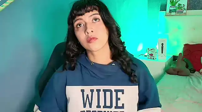 gabriela cortez online show from March 6, 10:26 pm