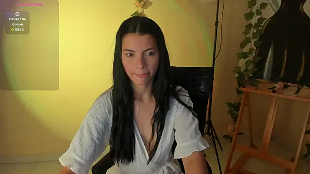 Snapshot of valu_557 chatting on June 20, 12:25 am valu 557 online show from June 20, 12:25 am