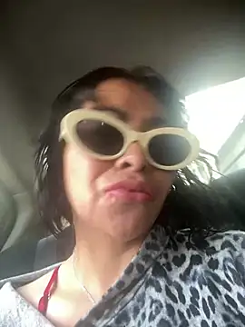 lashula online show from March 15, 8:26 pm