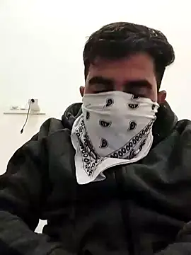 13lusty online show from January 13, 10:58 am