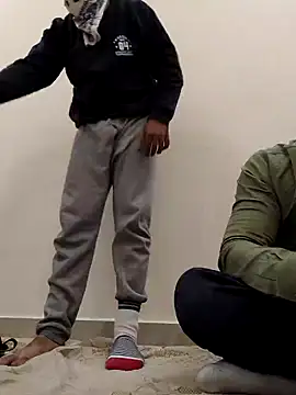 13lusty online show from January 24, 5:31 am