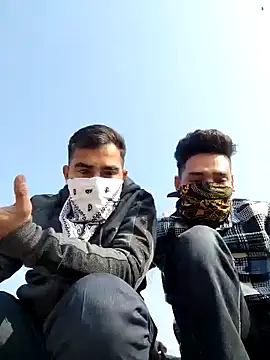 13lusty online show from January 27, 5:36 am