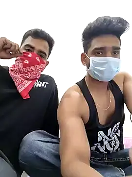 13lusty online show from February 3, 6:24 am