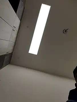 13lusty online show from February 10, 5:25 am