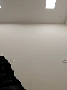 13lusty online show from February 24, 5:43 am