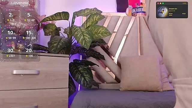 Snapshot of NyxAndria_1 chatting on September 19, 8:53 pm NyxAndria 1 online show from September 19, 8:53 pm