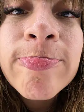 NyxAndria 1 online show from April 10, 2:06 am