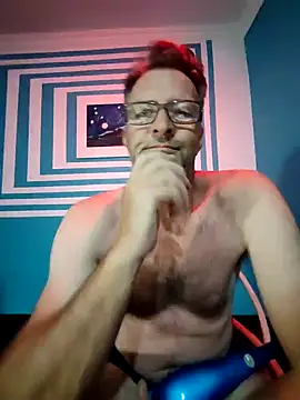 itsmeyes69 online show from January 28, 8:47 pm