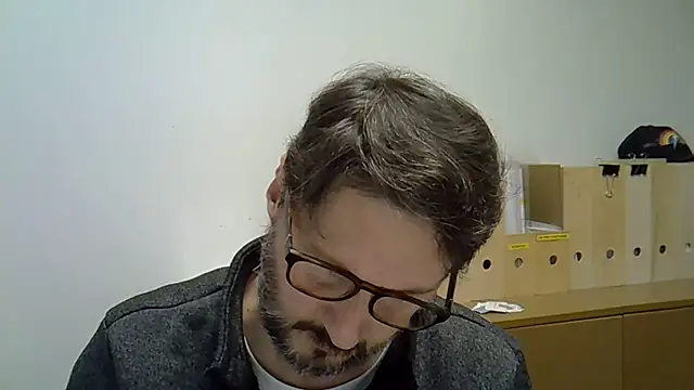 Snapshot of Cellino4 chatting on January 20, 5:06 pm Cellino4 online show from January 20, 5:06 pm