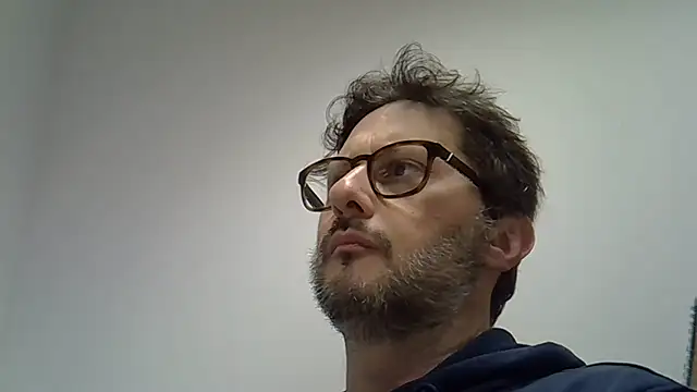 Snapshot of Cellino4 chatting on February 7, 5:18 pm Cellino4 online show from February 7, 5:18 pm