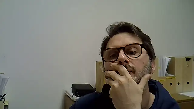 Snapshot of Cellino4 chatting on February 11, 5:07 pm Cellino4 online show from February 11, 5:07 pm