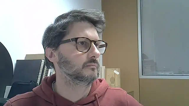 Snapshot of Cellino4 chatting on February 21, 4:48 pm Cellino4 online show from February 21, 4:48 pm