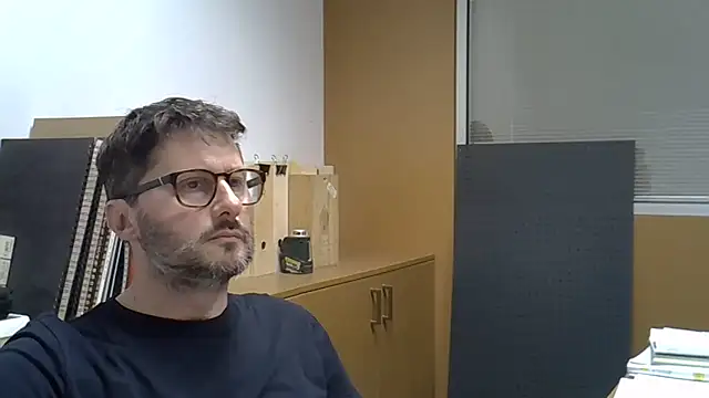 Snapshot of Cellino4 chatting on March 13, 5:18 pm Cellino4 online show from March 13, 5:18 pm