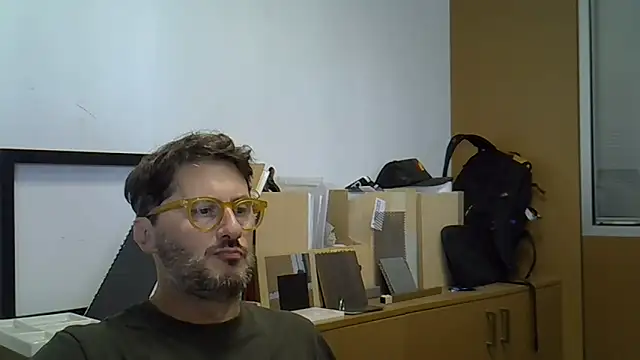 Snapshot of Cellino4 chatting on September 13, 7:30 am Cellino4 online show from September 13, 7:30 am