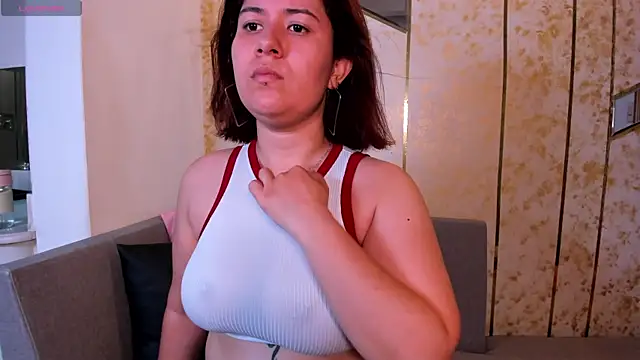 zoes milee online show from March 12, 11:09 am