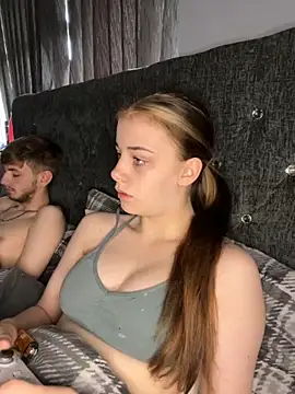 VioletxBlue online show from September 10, 10:37 am