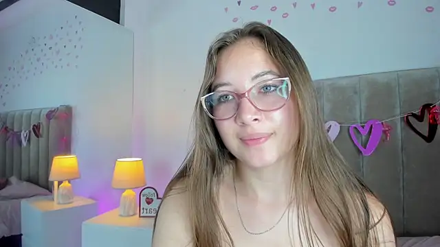 Snapshot of Dahlia_Rousse chatting on March 23, 7:31 am Dahlia Rousse online show from March 23, 7:31 am