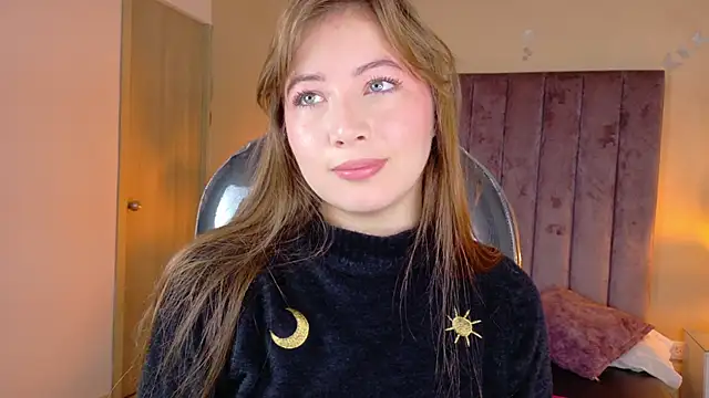 Snapshot of Dahlia_Rousse chatting on February 18, 7:26 am Dahlia Rousse online show from February 18, 7:26 am