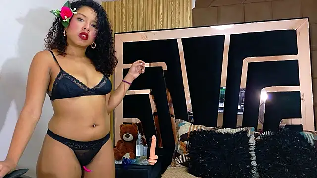 SolEvanss online show from September 22, 1:02 pm