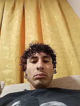 Snapshot of Saweetieyblacksnake chatting on July 24, 1:42 pm Saweetieyblacksnake online show from July 24, 1:42 pm