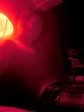 cherryboi21 online show from November 14, 5:39 am