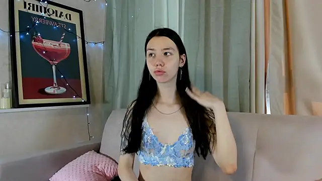 Snapshot of Amelia_skyy chatting on June 9, 1:17 am Amelia skyy online show from June 9, 1:17 am