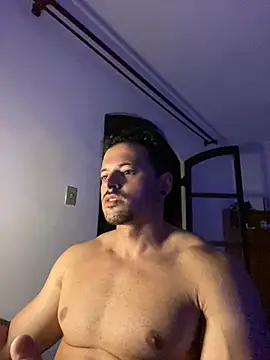 Lucasfit24 online show from March 12, 11:33 pm