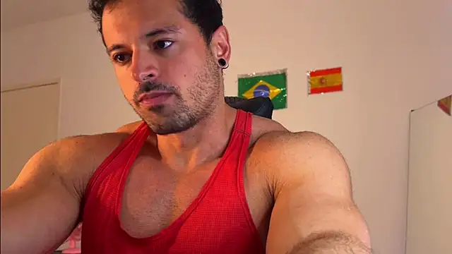 Snapshot of Lucasfit24 chatting on July 8, 3:05 pm Lucasfit24 online show from July 8, 3:05 pm