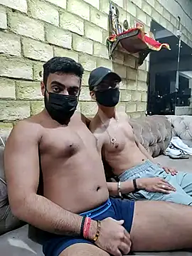 vaibhavchugh38 online show from March 16, 4:45 pm