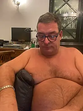 MountJohnXL online show from June 11, 12:32 am