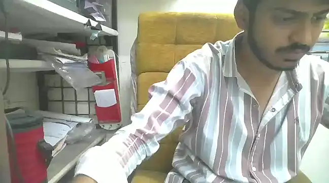 cute modell online show from February 25, 11:19 am