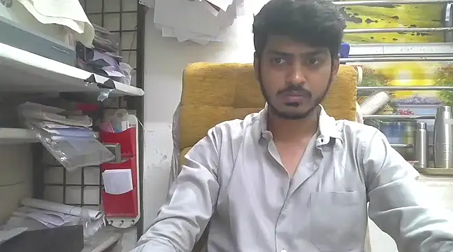 cute modell online show from February 26, 10:15 am