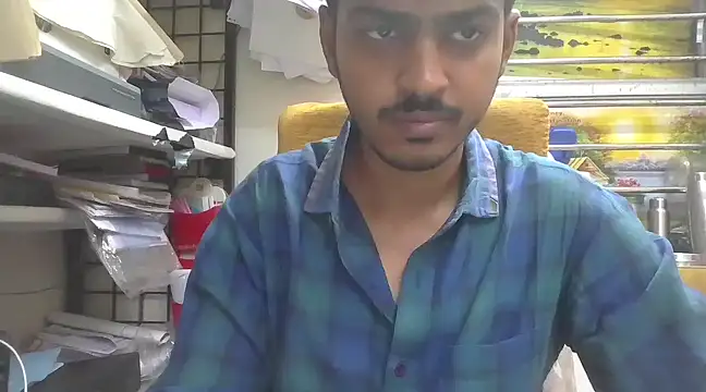 cute modell online show from March 1, 12:23 pm