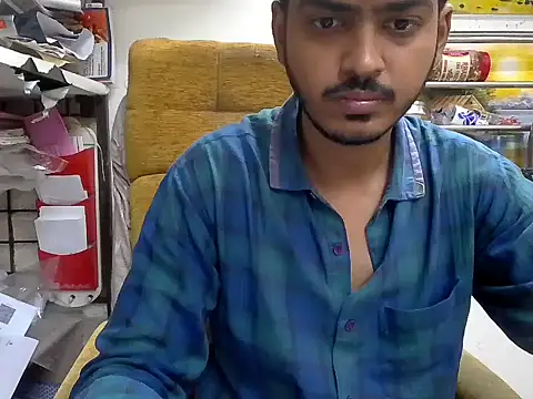 cute modell online show from September 19, 12:50 pm