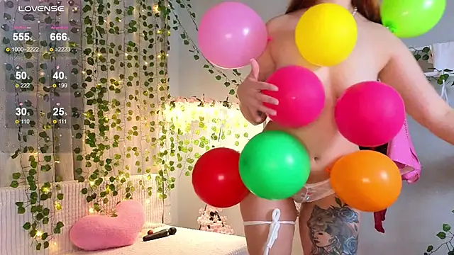 KiraBriis online show from November 17, 1:06 pm