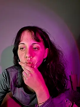 w4xxita online show from May 12, 2:41 am