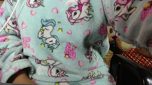 Snapshot of temptation-x chatting on February 6, 5:35 am temptation-x online show from February 6, 5:35 am